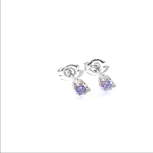 🌻Handmade Sterling Silver Lavender CZ Ear Studs🌻 - Picture 3 of 7